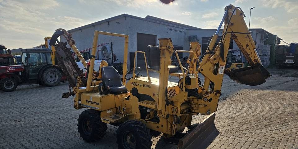 Koparka łańcuchowa Vermeer V3550 przesuw ramie kopiące pług - Mesin penggali parit: gambar 4 Koparka łańcuchowa Vermeer V3550 przesuw ramie kopiące pług - Mesin penggali parit: gambar 4