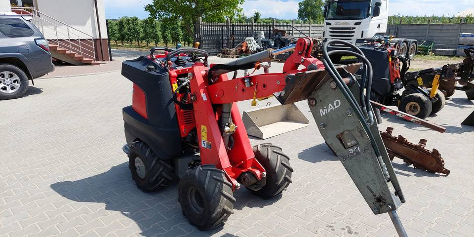 Mesin penggali parit Koparka łańcuchowa miniładowarka Ditch Witch R300 wiertnica: gambar 9