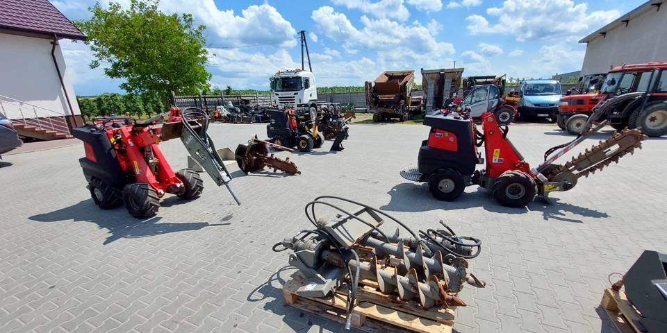 Mesin penggali parit Koparka łańcuchowa miniładowarka Ditch Witch R300 wiertnica: gambar 10