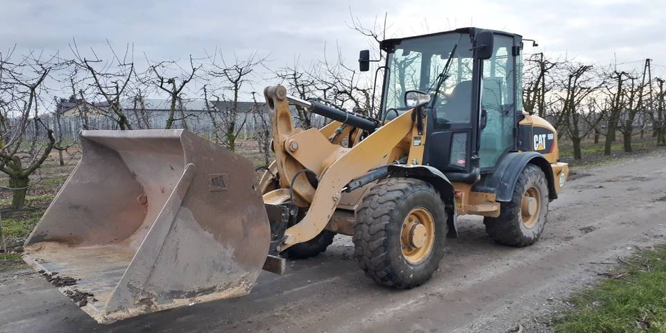 Ładowarka Caterpillar 906H widły + łyżka - Wheel loader: gambar 2 Ładowarka Caterpillar 906H widły + łyżka - Wheel loader: gambar 2