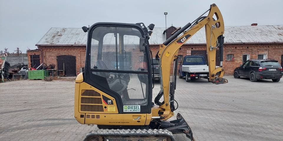 Minikoparka CAT 301.7D 2016 rok 1622h rozsuwane podwozie - Ekskavator perayap: gambar 5 Minikoparka CAT 301.7D 2016 rok 1622h rozsuwane podwozie - Ekskavator perayap: gambar 5