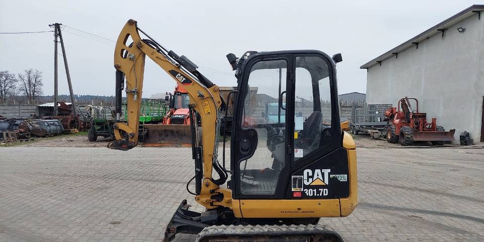 Minikoparka CAT 301.7D 2016 rok 1622h rozsuwane podwozie - Ekskavator perayap: gambar 1 Minikoparka CAT 301.7D 2016 rok 1622h rozsuwane podwozie - Ekskavator perayap: gambar 1
