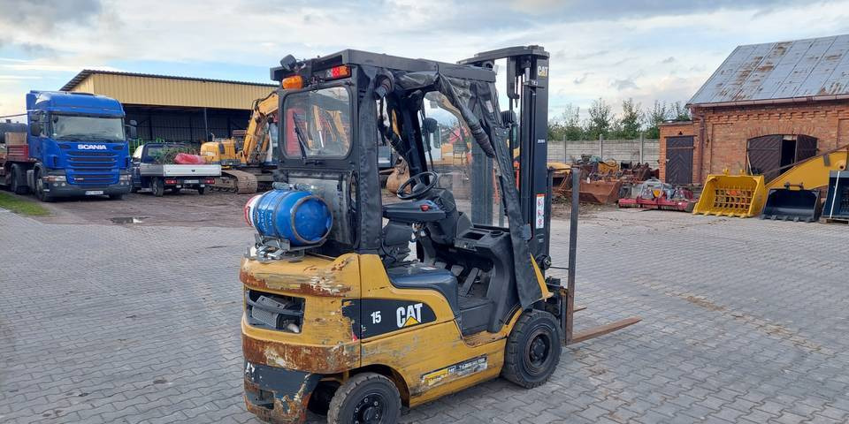 Wózek widłowy Caterpillar GP15N 1,5t pozycjoner, przesuw CAT - Forklift LPG: gambar 4 Wózek widłowy Caterpillar GP15N 1,5t pozycjoner, przesuw CAT - Forklift LPG: gambar 4