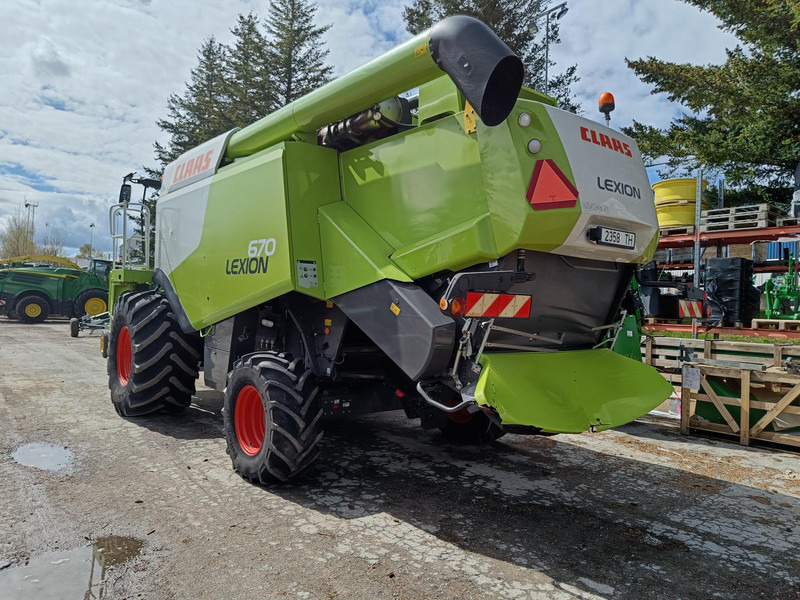 Claas Lexion 670 V750 - Pemanen gabungan: gambar 3 Claas Lexion 670 V750 - Pemanen gabungan: gambar 3
