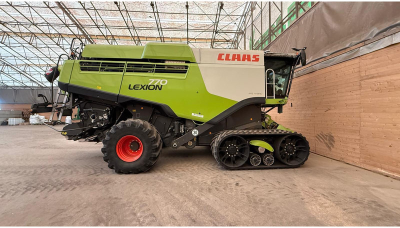Claas Lexion 770 TT Vario 1080 - Pemanen gabungan: gambar 1 Claas Lexion 770 TT Vario 1080 - Pemanen gabungan: gambar 1