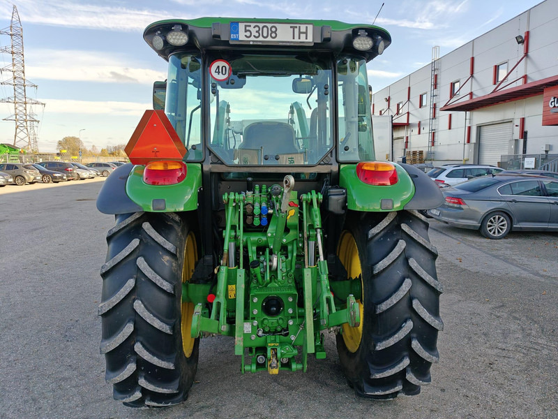 John Deere 5100M - Traktor: gambar 4 John Deere 5100M - Traktor: gambar 4