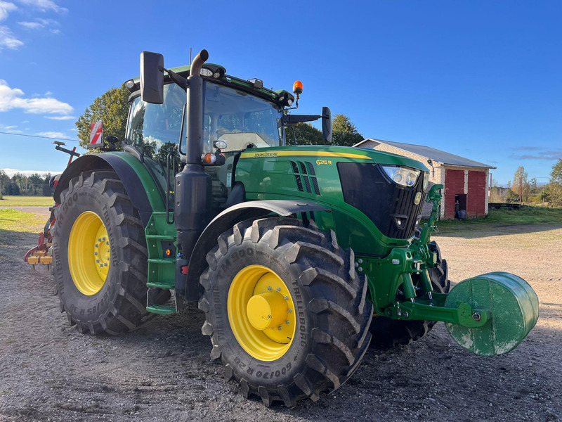 John Deere 6215R Autopowr - Traktor: gambar 1 John Deere 6215R Autopowr - Traktor: gambar 1