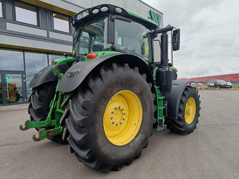 John Deere 6215R - Traktor: gambar 3 John Deere 6215R - Traktor: gambar 3