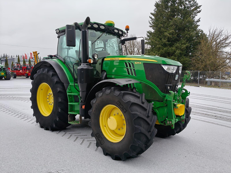 John Deere 6215R - Traktor: gambar 1 John Deere 6215R - Traktor: gambar 1