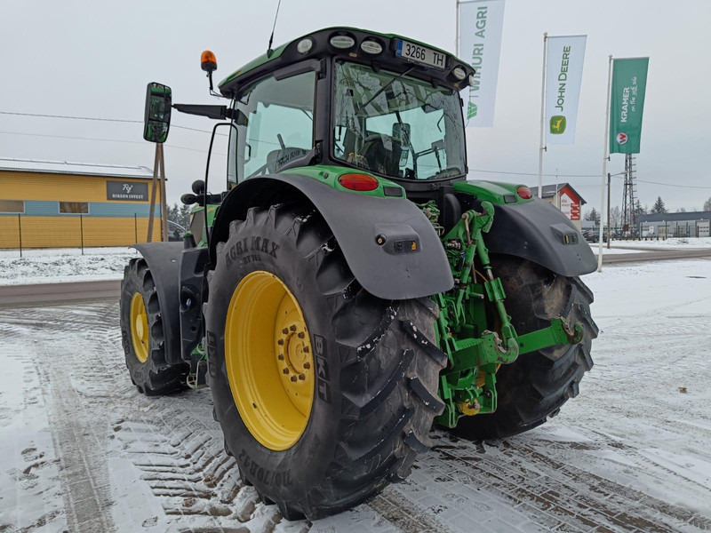 John Deere 6215R - Traktor: gambar 5 John Deere 6215R - Traktor: gambar 5