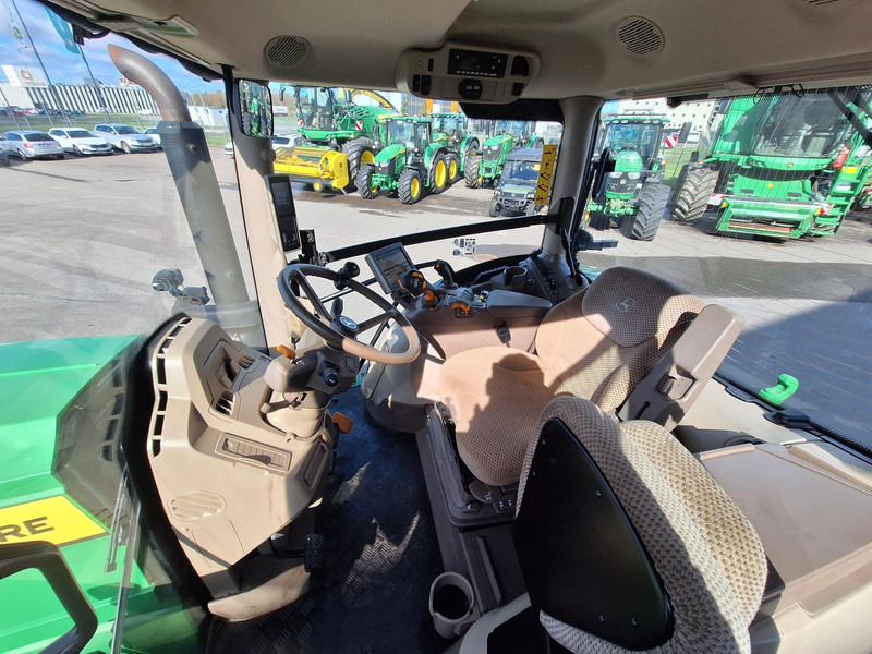 Traktor John Deere 6R 155: gambar 12 Traktor John Deere 6R 155: gambar 12