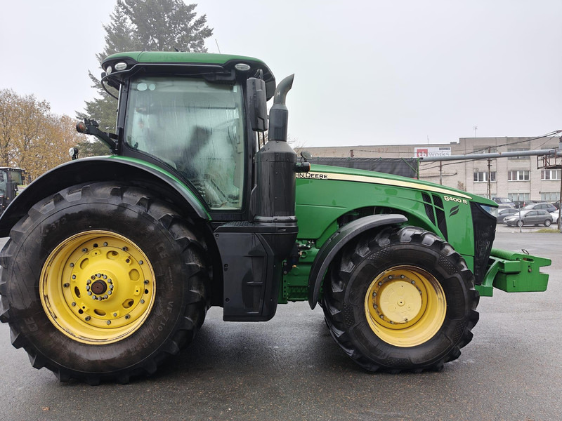 John Deere 8400R - Traktor: gambar 2 John Deere 8400R - Traktor: gambar 2