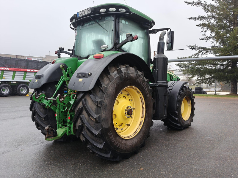 John Deere 8400R - Traktor: gambar 3 John Deere 8400R - Traktor: gambar 3
