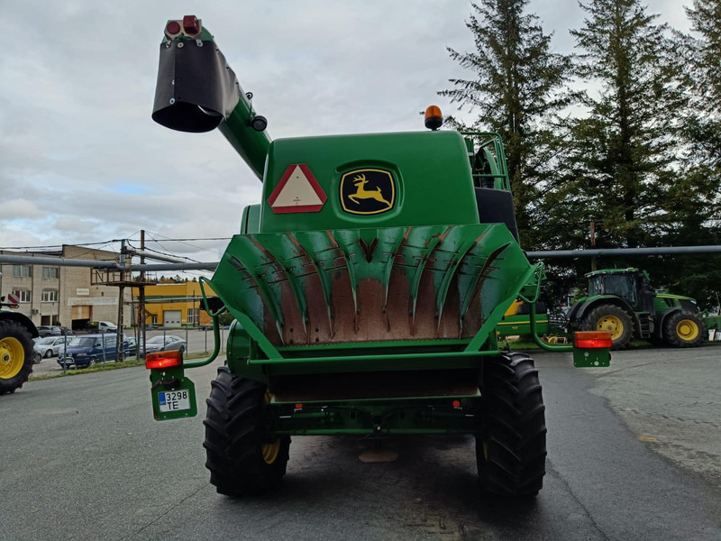 John Deere T550 - Pemanen gabungan: gambar 4 John Deere T550 - Pemanen gabungan: gambar 4