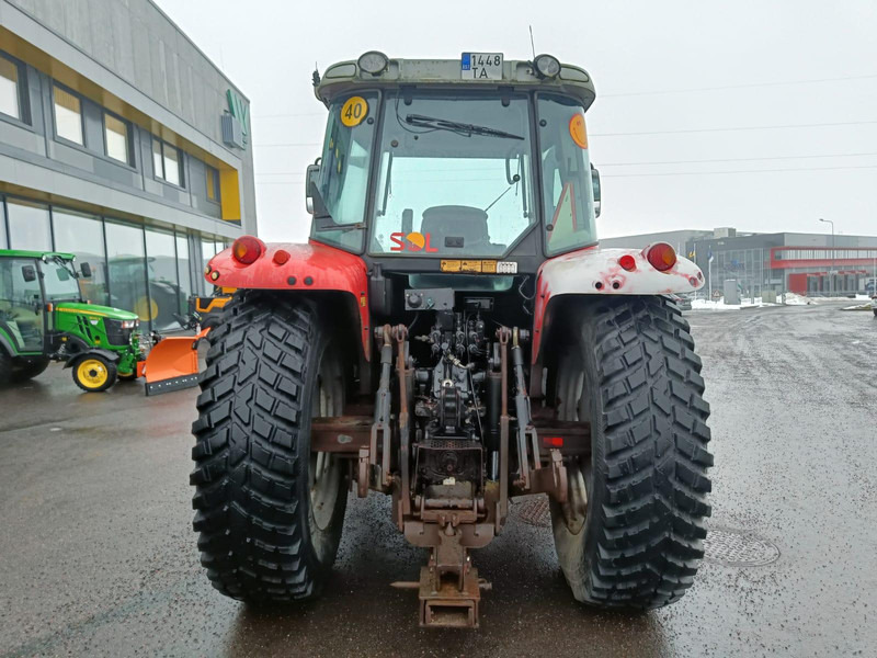 Massey Ferguson 5465 - Traktor: gambar 3 Massey Ferguson 5465 - Traktor: gambar 3