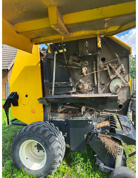 New Holland BR 6090 - Baler bulat: gambar 5 New Holland BR 6090 - Baler bulat: gambar 5