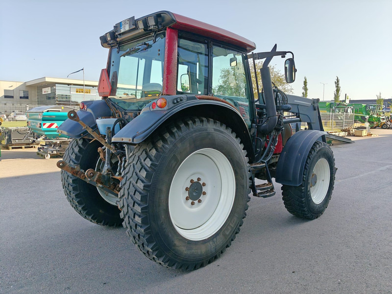 Valtra N101 - Traktor: gambar 5 Valtra N101 - Traktor: gambar 5