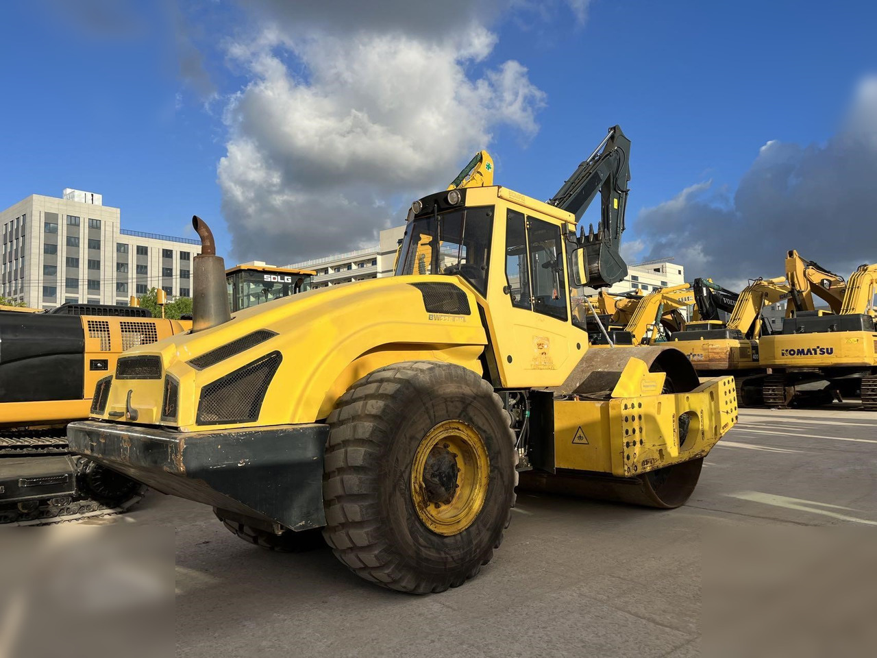 BOMAG BW226DH-4 - Roller: gambar 2 BOMAG BW226DH-4 - Roller: gambar 2