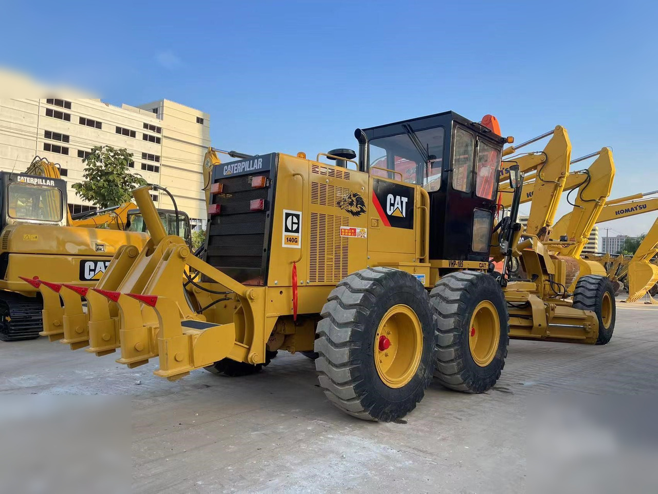 CATERPILLAR 140G - Grader: gambar 2 CATERPILLAR 140G - Grader: gambar 2