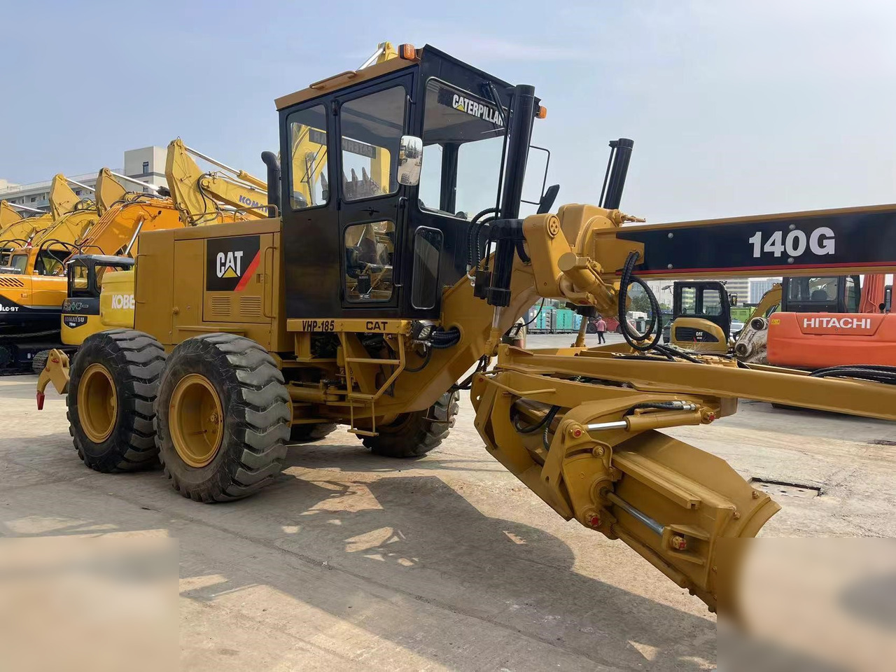 CATERPILLAR 140G - Grader: gambar 3 CATERPILLAR 140G - Grader: gambar 3