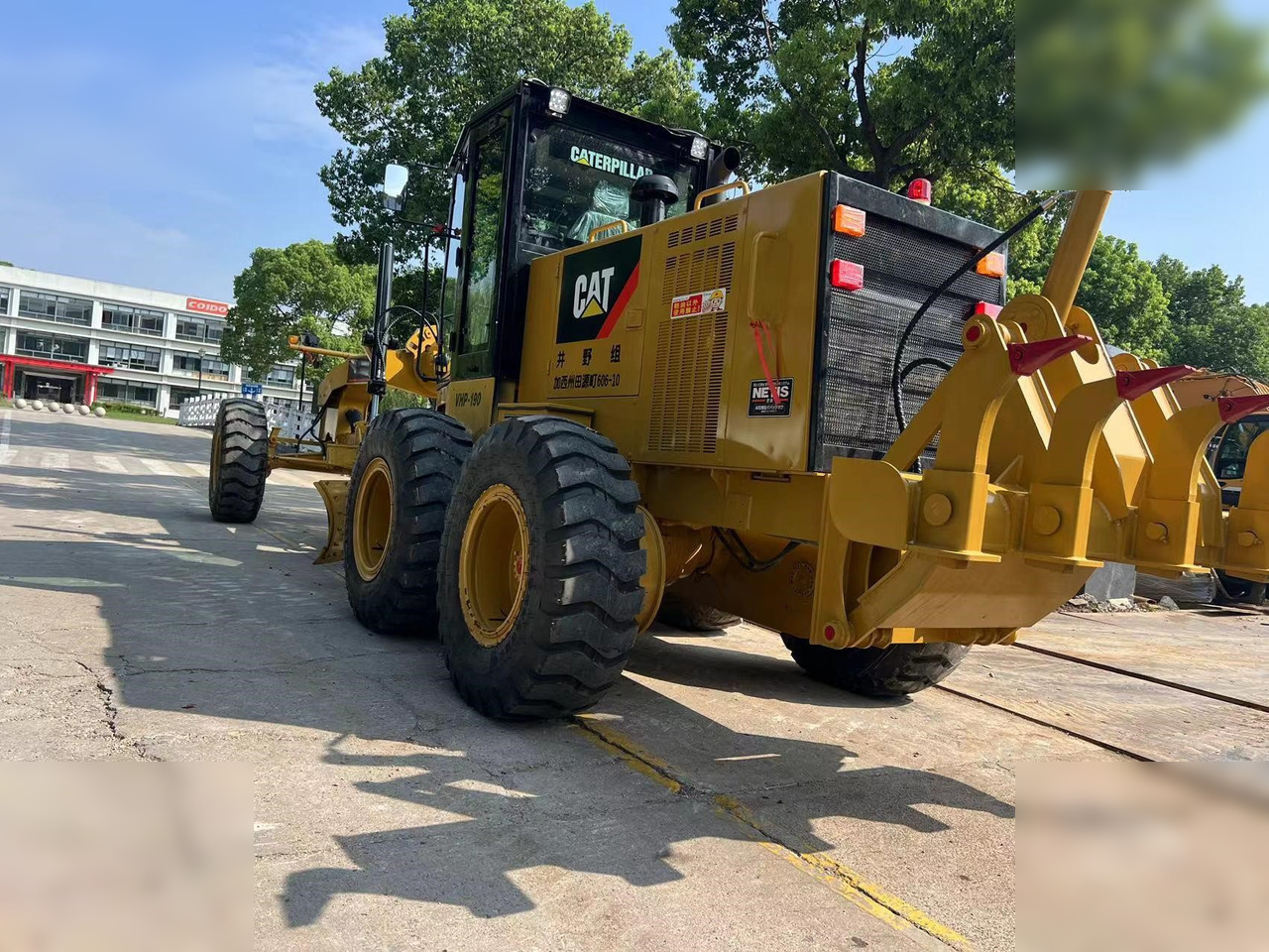 CATERPILLAR 140K - Grader: gambar 5 CATERPILLAR 140K - Grader: gambar 5