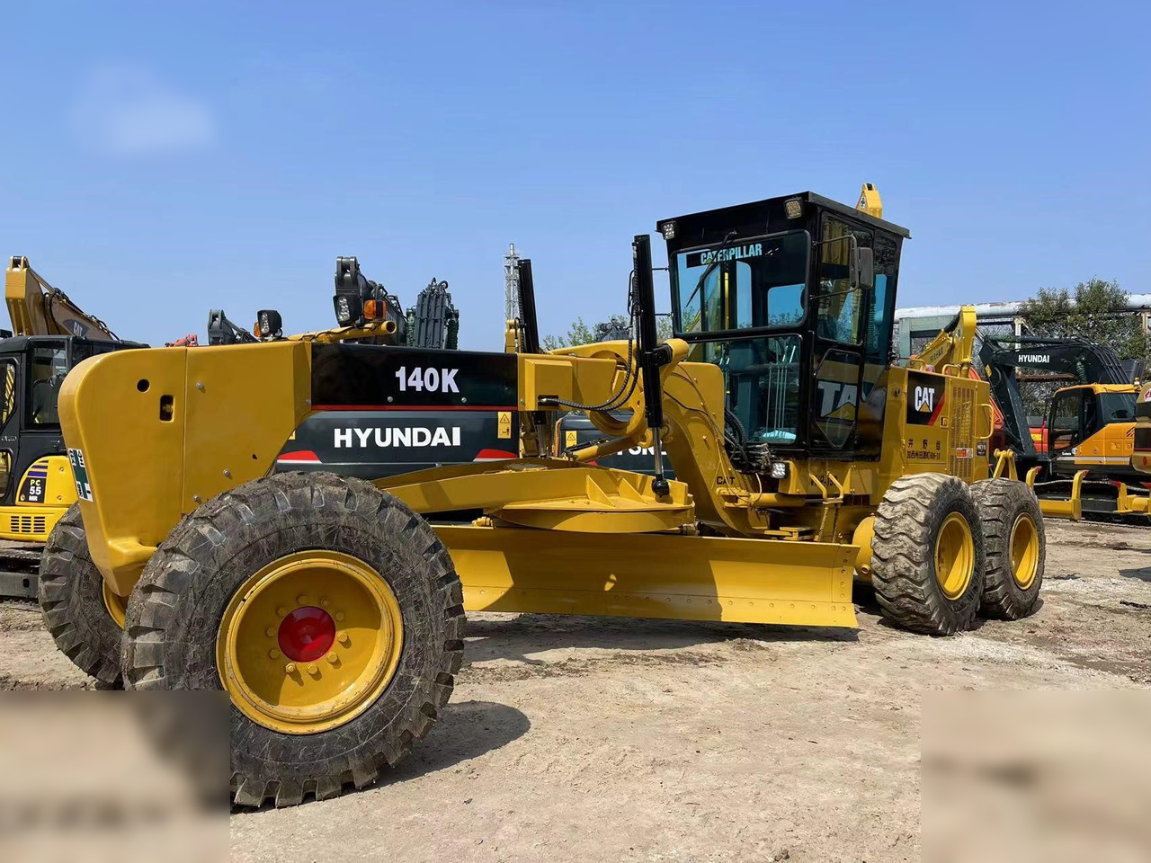 CATERPILLAR 140K - Grader: gambar 1 CATERPILLAR 140K - Grader: gambar 1