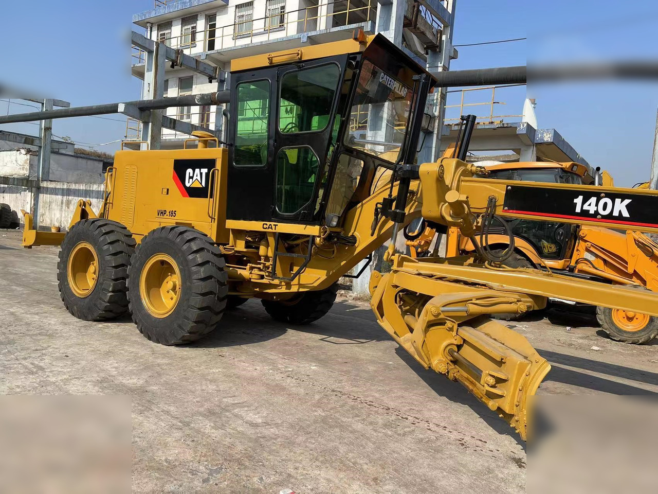 CATERPILLAR 140K - Grader: gambar 4 CATERPILLAR 140K - Grader: gambar 4