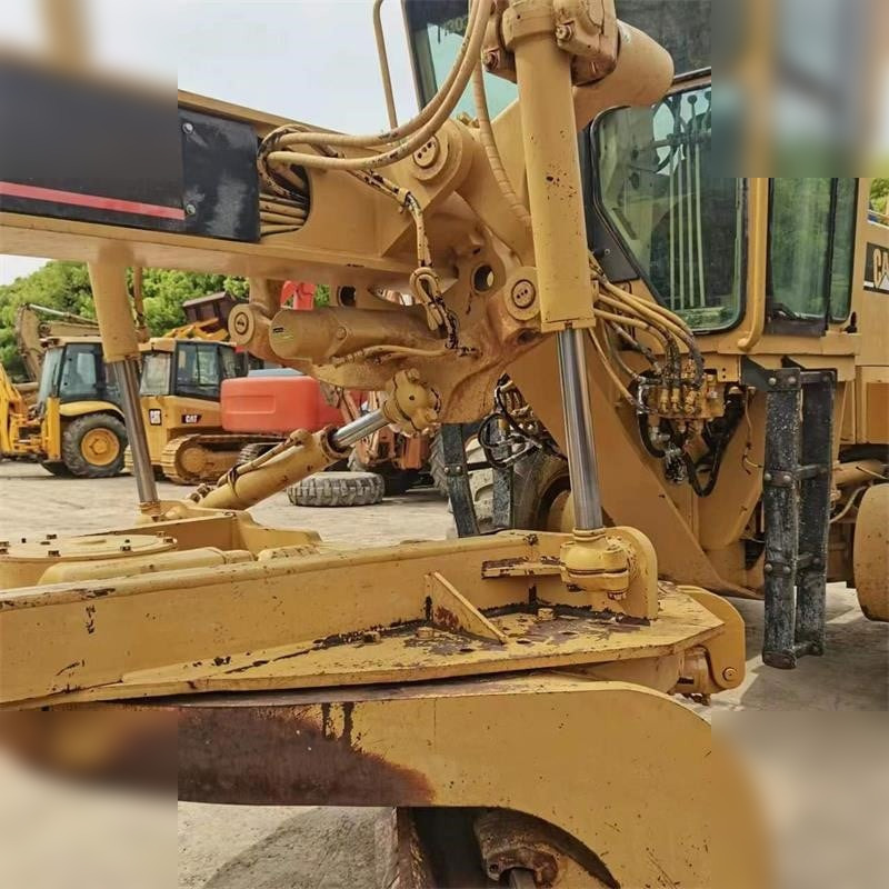 CATERPILLAR 14H - Grader: gambar 5 CATERPILLAR 14H - Grader: gambar 5