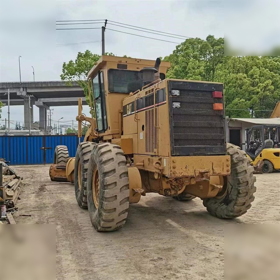 CATERPILLAR 14H - Grader: gambar 4 CATERPILLAR 14H - Grader: gambar 4