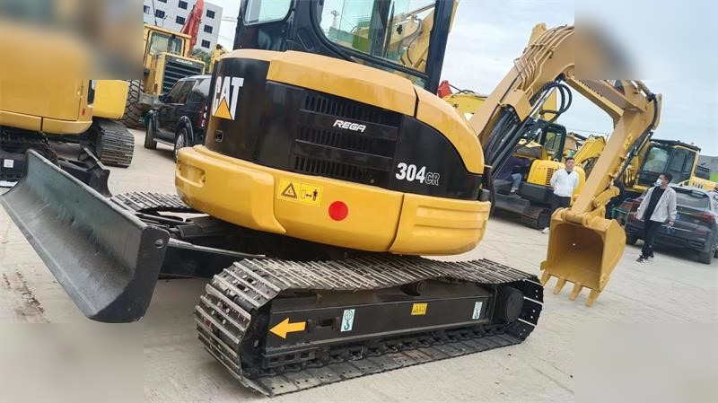 CATERPILLAR 304C CR - Ekskavator mini: gambar 4 CATERPILLAR 304C CR - Ekskavator mini: gambar 4
