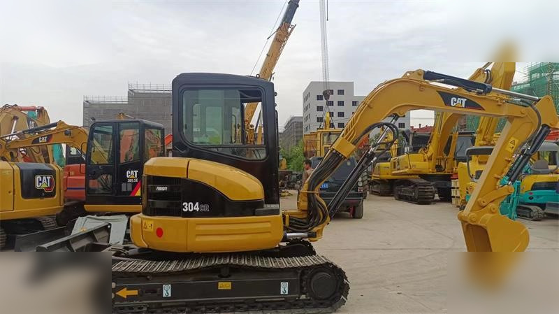 CATERPILLAR 304C CR - Ekskavator mini: gambar 1 CATERPILLAR 304C CR - Ekskavator mini: gambar 1