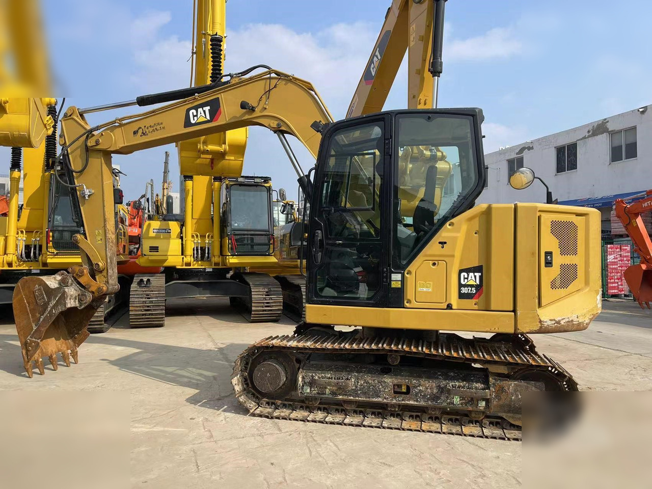 CATERPILLAR 307.5 - Ekskavator perayap: gambar 1 CATERPILLAR 307.5 - Ekskavator perayap: gambar 1