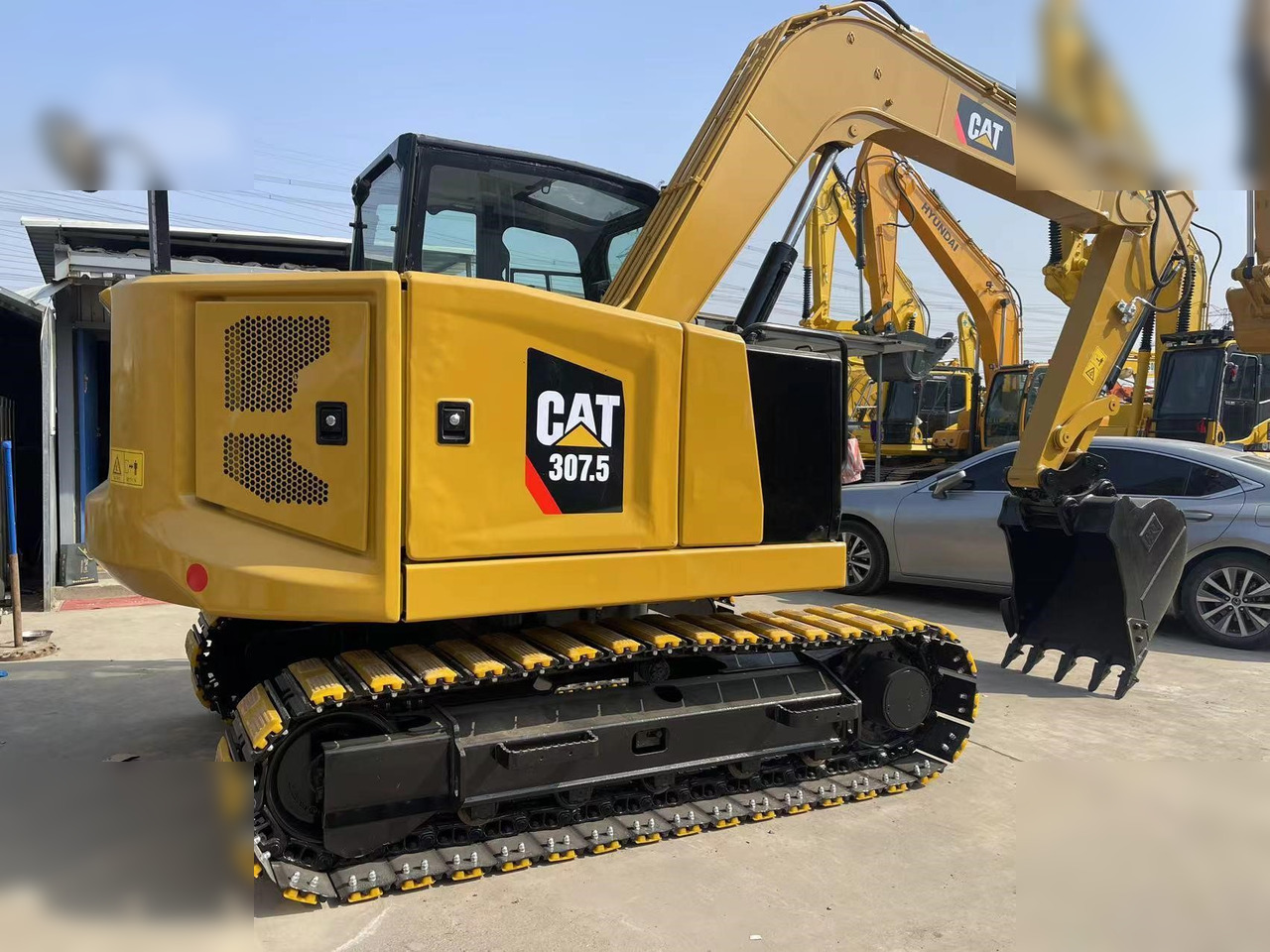 CATERPILLAR 307.5 - Ekskavator perayap: gambar 5 CATERPILLAR 307.5 - Ekskavator perayap: gambar 5
