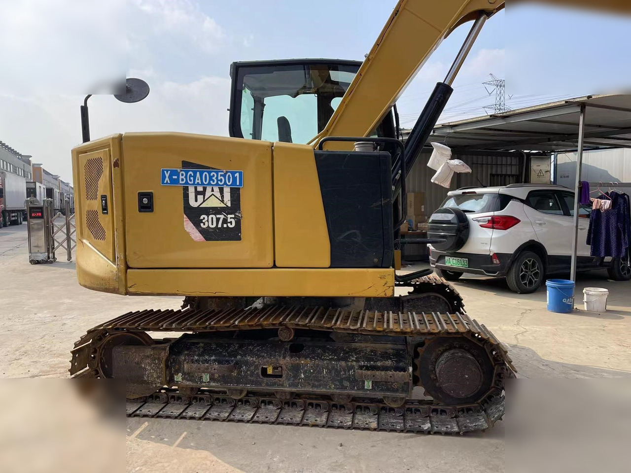 CATERPILLAR 307.5 - Ekskavator perayap: gambar 4 CATERPILLAR 307.5 - Ekskavator perayap: gambar 4