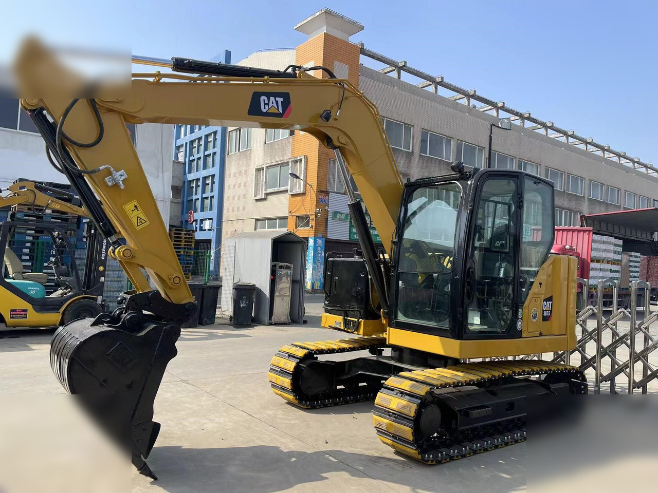 CATERPILLAR 307.5 - Ekskavator perayap: gambar 3 CATERPILLAR 307.5 - Ekskavator perayap: gambar 3