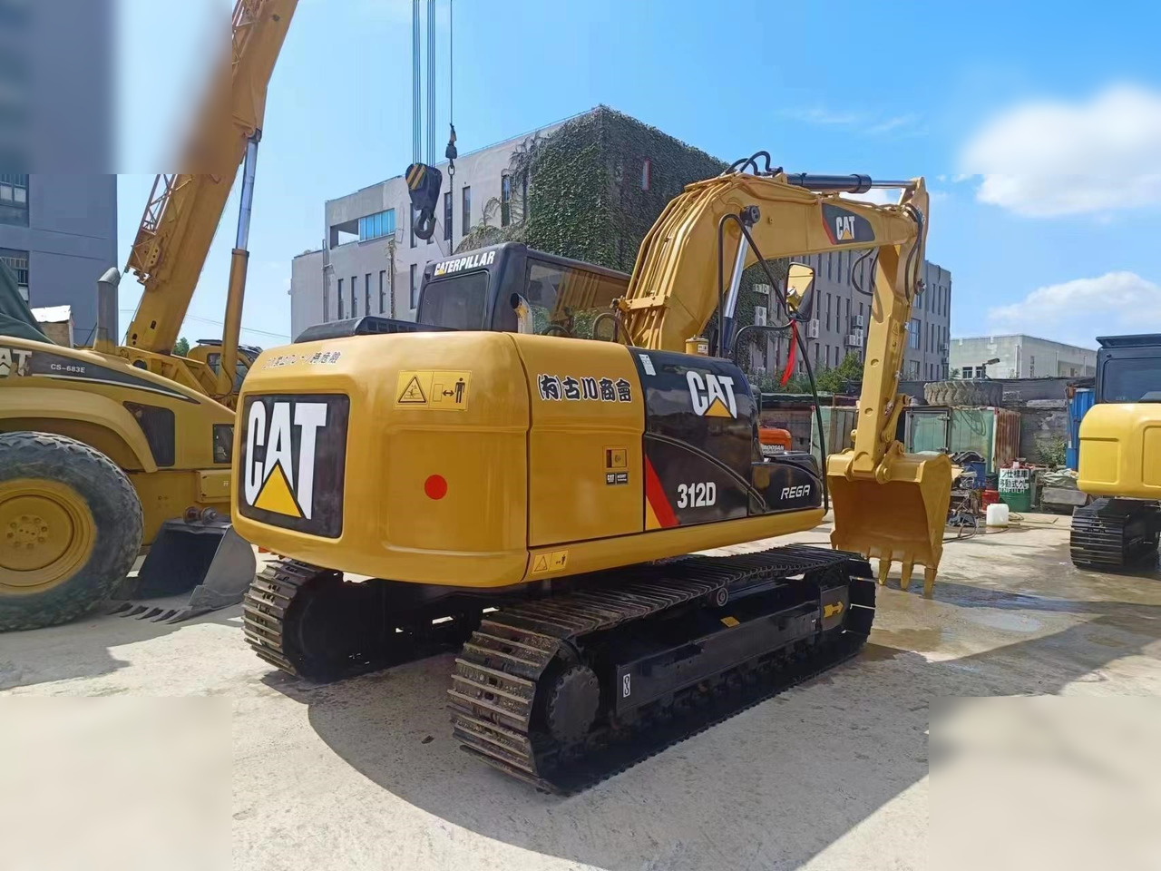 CATERPILLAR 312D - Ekskavator perayap: gambar 4 CATERPILLAR 312D - Ekskavator perayap: gambar 4