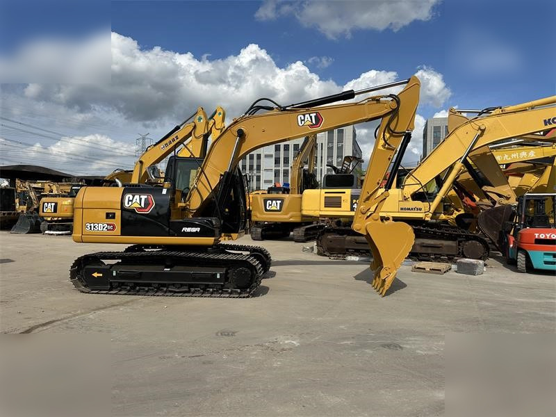 CATERPILLAR 313D2 - Ekskavator perayap: gambar 1 CATERPILLAR 313D2 - Ekskavator perayap: gambar 1