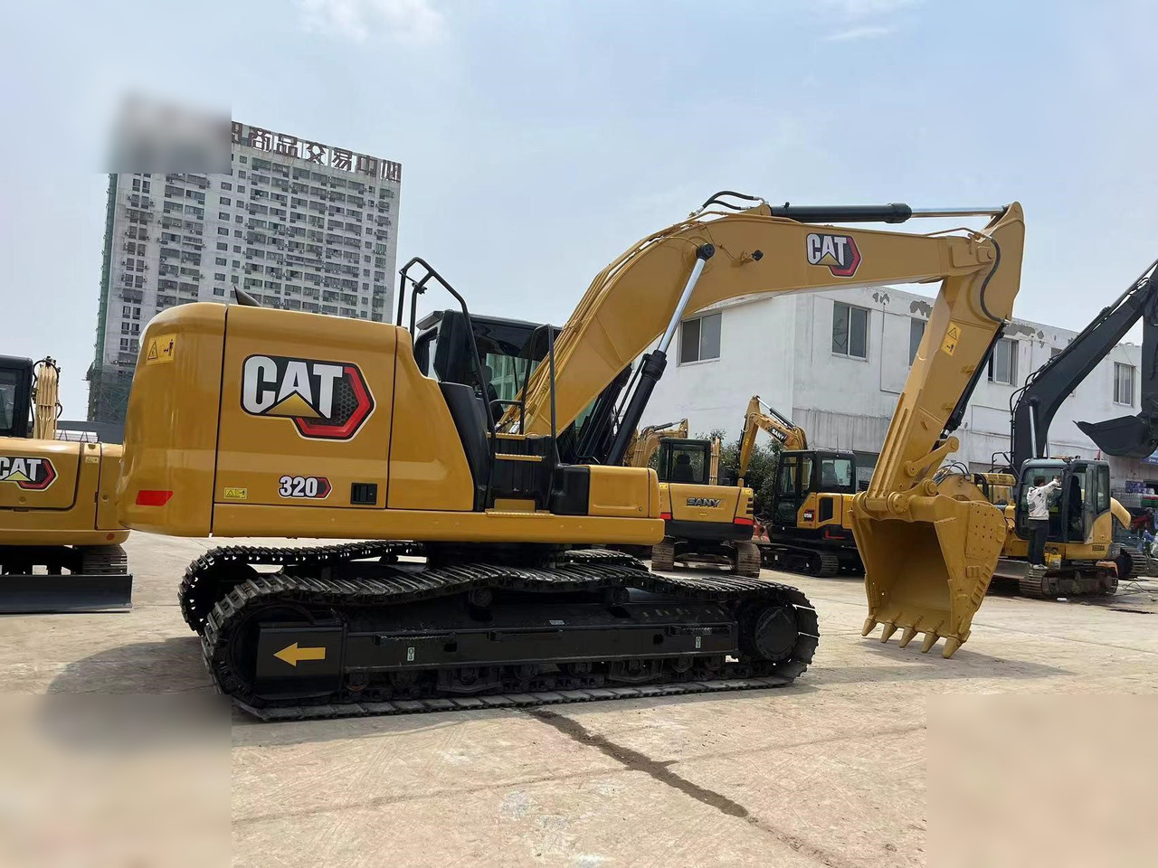 CATERPILLAR 320 - Ekskavator perayap: gambar 2 CATERPILLAR 320 - Ekskavator perayap: gambar 2