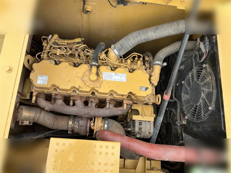 Ekskavator perayap CATERPILLAR 320: gambar 9