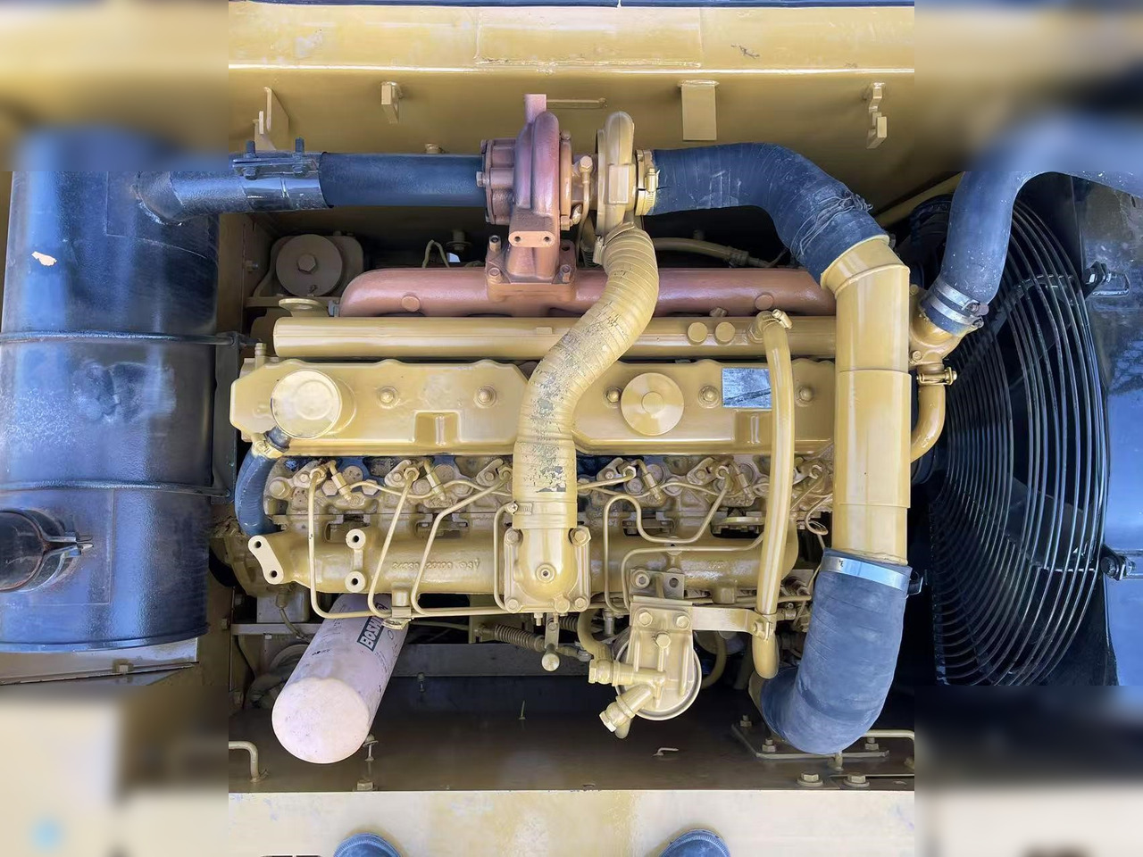 Ekskavator perayap CATERPILLAR 320BL: gambar 8