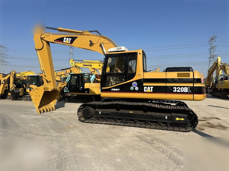 CATERPILLAR 320BL - Ekskavator perayap: gambar 1 CATERPILLAR 320BL - Ekskavator perayap: gambar 1