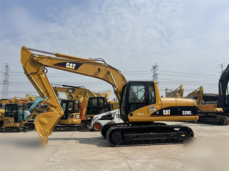 CATERPILLAR 320C - Ekskavator perayap: gambar 2 CATERPILLAR 320C - Ekskavator perayap: gambar 2