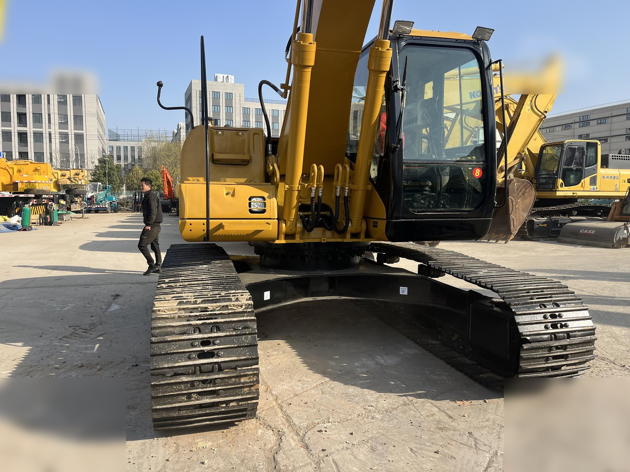 CATERPILLAR 320CL - Ekskavator perayap: gambar 3 CATERPILLAR 320CL - Ekskavator perayap: gambar 3