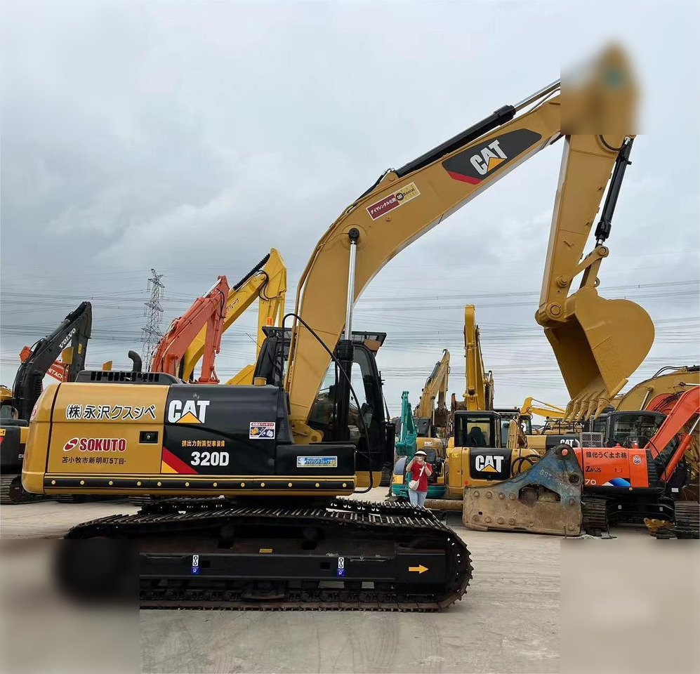 CATERPILLAR 320D - Ekskavator perayap: gambar 1 CATERPILLAR 320D - Ekskavator perayap: gambar 1