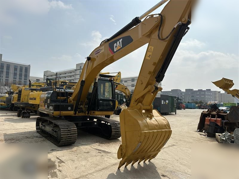 CATERPILLAR 320D - Ekskavator perayap: gambar 4 CATERPILLAR 320D - Ekskavator perayap: gambar 4