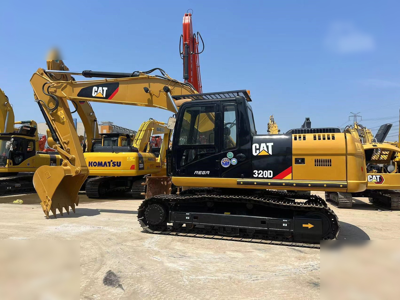 CATERPILLAR 320D - Ekskavator perayap: gambar 1 CATERPILLAR 320D - Ekskavator perayap: gambar 1