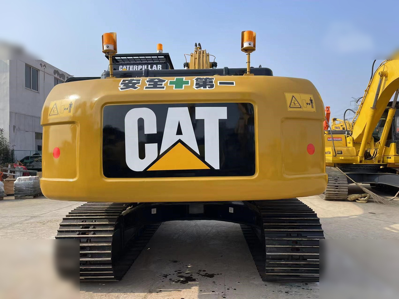 CATERPILLAR 320D - Ekskavator perayap: gambar 5 CATERPILLAR 320D - Ekskavator perayap: gambar 5