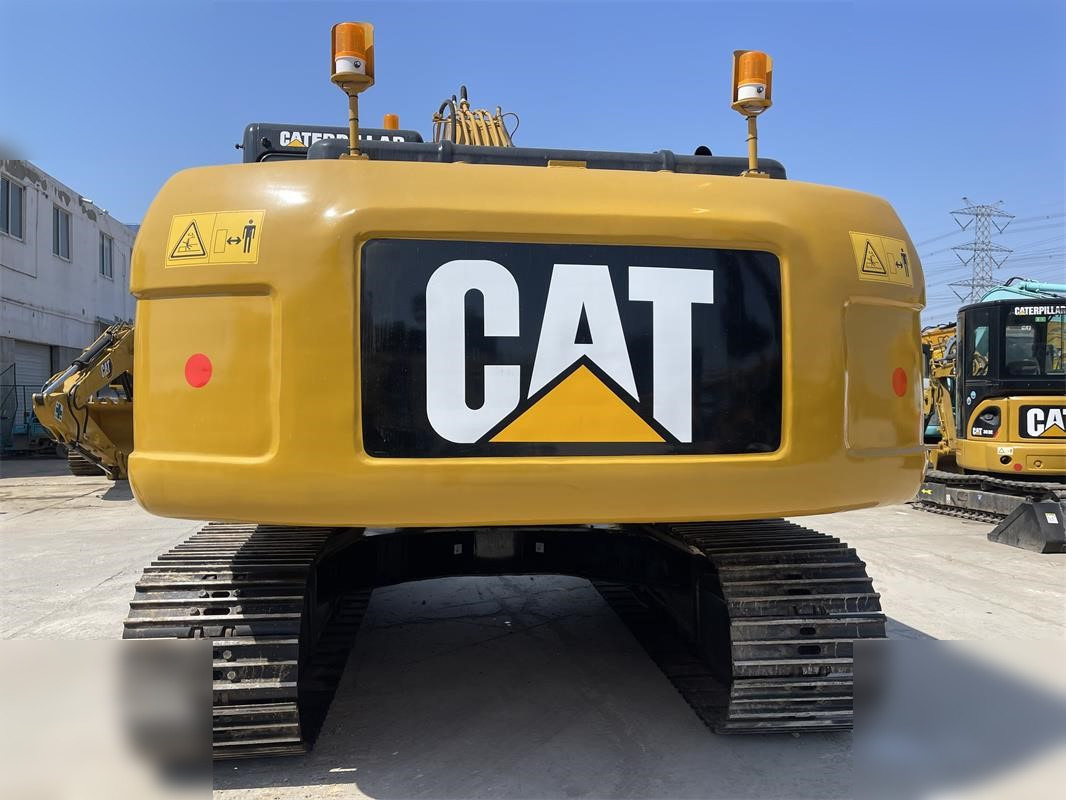 CATERPILLAR 320D2 - Ekskavator perayap: gambar 3 CATERPILLAR 320D2 - Ekskavator perayap: gambar 3