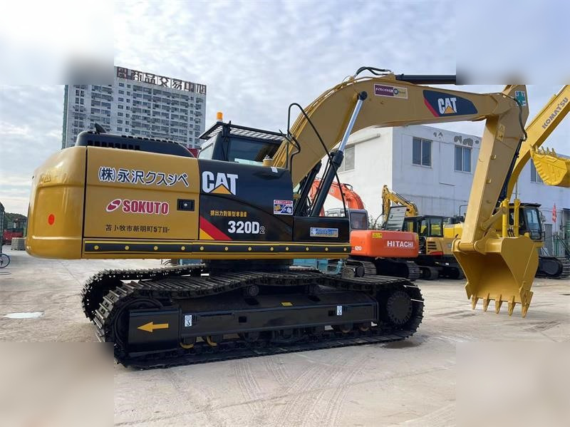 CATERPILLAR 320D2 - Ekskavator perayap: gambar 2 CATERPILLAR 320D2 - Ekskavator perayap: gambar 2