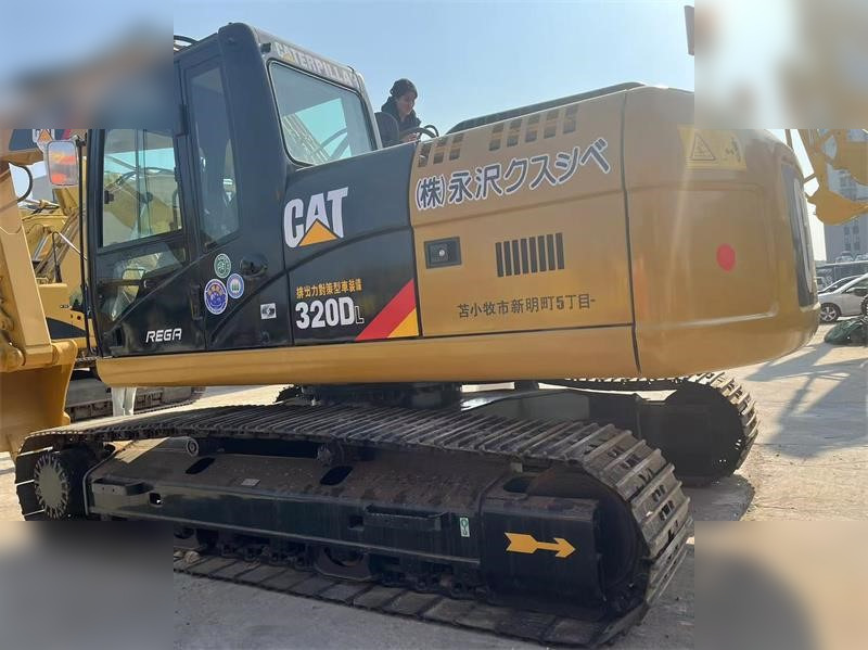 CATERPILLAR 320DL - Ekskavator perayap: gambar 5 CATERPILLAR 320DL - Ekskavator perayap: gambar 5